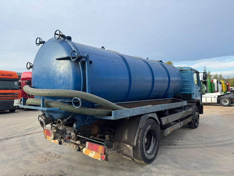MAN 18.232 (12.000L / STEEL SUSPENSION / 6 CYLINDER WITH MANUAL PUMP) - Čistič odpadových jam: obrázek 5 MAN 18.232 (12.000L / STEEL SUSPENSION / 6 CYLINDER WITH MANUAL PUMP) - Čistič odpadových jam: obrázek 5