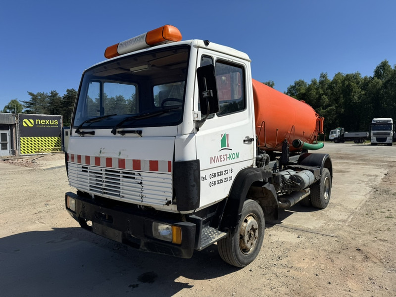Mercedes-Benz SK 914 (8000 L / STEEL SUSPENSION & MANUAL PUMP / SUSPENSION LAMES & POMPE MANUELLE) - Čistič odpadových jam: obrázek 1 Mercedes-Benz SK 914 (8000 L / STEEL SUSPENSION & MANUAL PUMP / SUSPENSION LAMES & POMPE MANUELLE) - Čistič odpadových jam: obrázek 1