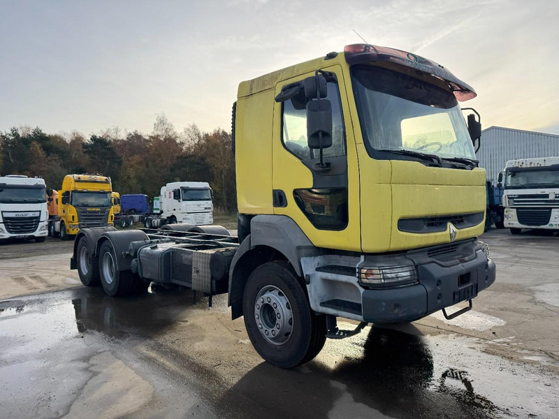Renault Kerax 420 (GRAND PONT / SUSPENSION LAMES / BOITE MANUELLE / PARFAIT ETAT !!!) - Podvozek s kabinou: obrázek 3 Renault Kerax 420 (GRAND PONT / SUSPENSION LAMES / BOITE MANUELLE / PARFAIT ETAT !!!) - Podvozek s kabinou: obrázek 3