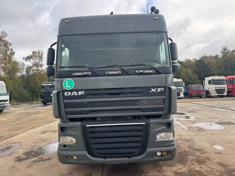 DAF 105 XF 460 Space Cab (MANUAL GEARBOX / BOITE MANUELLE) - Tahač: obrázek 2 DAF 105 XF 460 Space Cab (MANUAL GEARBOX / BOITE MANUELLE) - Tahač: obrázek 2