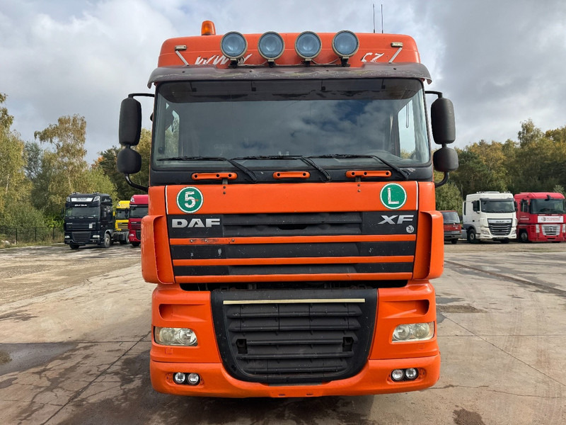 DAF 105 XF 460 Space Cab (MANUAL GEARBOX / BOITE MANUELLE) - Tahač: obrázek 2 DAF 105 XF 460 Space Cab (MANUAL GEARBOX / BOITE MANUELLE) - Tahač: obrázek 2