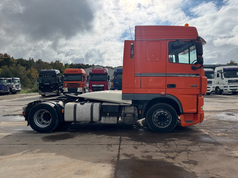 DAF 105 XF 460 Space Cab (MANUAL GEARBOX / BOITE MANUELLE) - Tahač: obrázek 4 DAF 105 XF 460 Space Cab (MANUAL GEARBOX / BOITE MANUELLE) - Tahač: obrázek 4