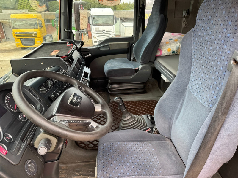 Tahač MAN TGA 18.440 (MANUAL GEARBOX / BOITE MANUELLE / PERFECT): obrázek 12