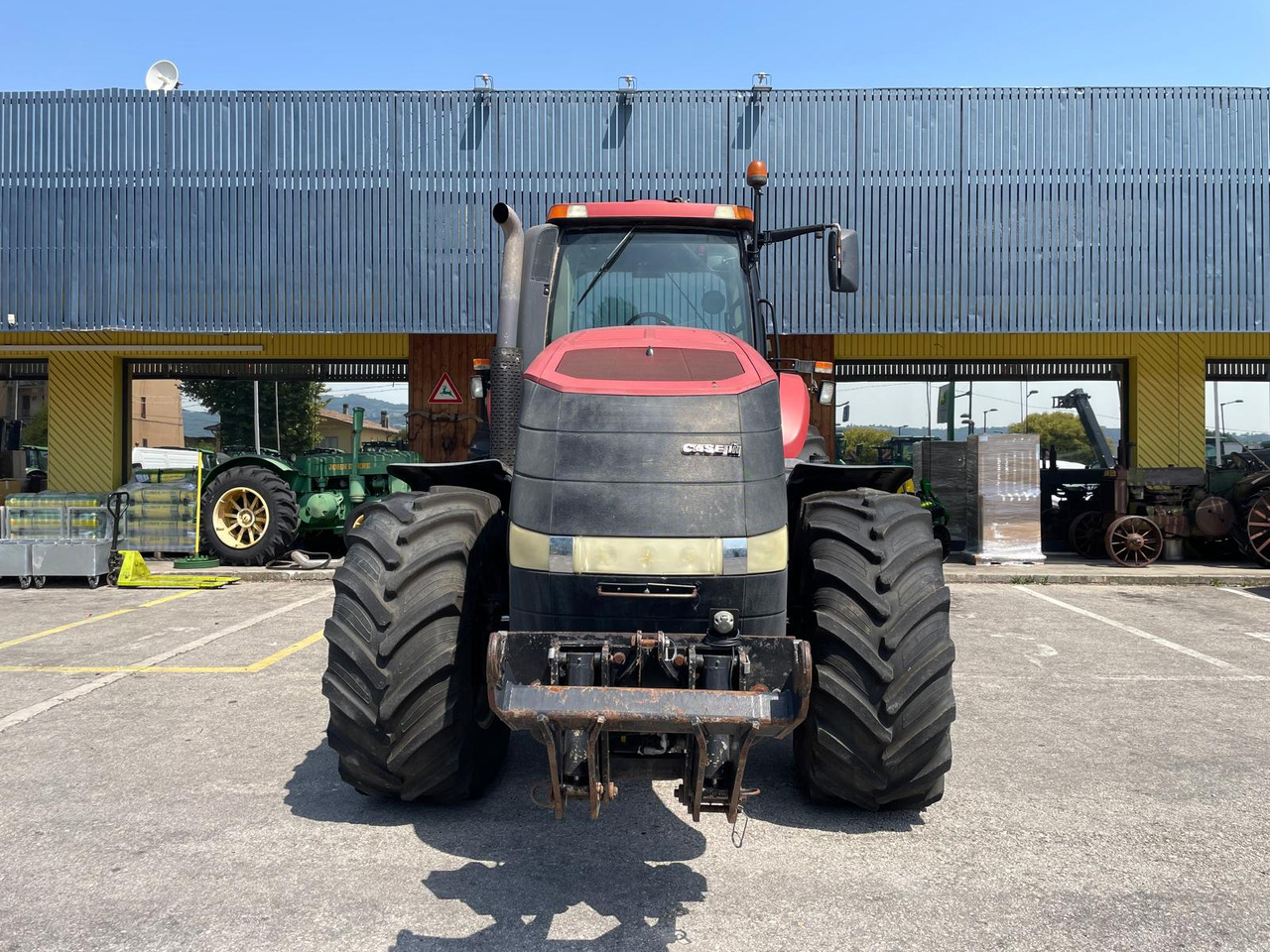 CASE IH MAGNUM 340 - Traktor: obrázek 3 CASE IH MAGNUM 340 - Traktor: obrázek 3