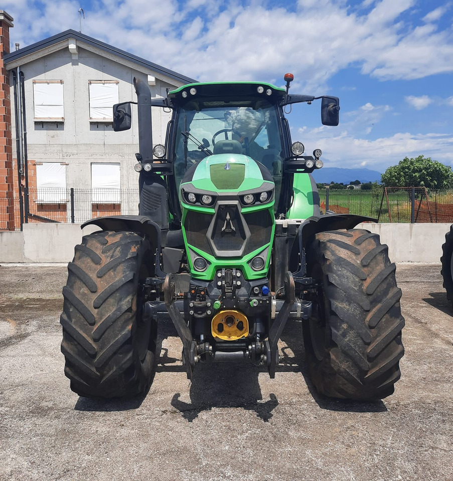 DEUTZ-FAHR AGROTRON 6175 TTV - Traktor: obrázek 4 DEUTZ-FAHR AGROTRON 6175 TTV - Traktor: obrázek 4