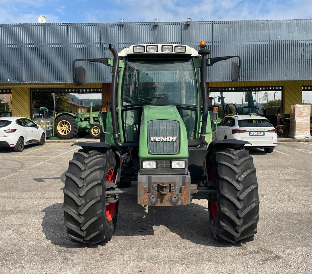 FENDT 309 C FARMER - Traktor: obrázek 2 FENDT 309 C FARMER - Traktor: obrázek 2