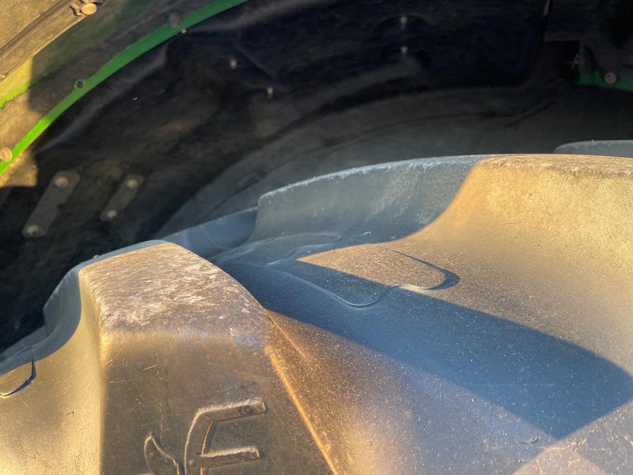 JOHN DEERE 6210 R - Traktor: obrázek 5 JOHN DEERE 6210 R - Traktor: obrázek 5