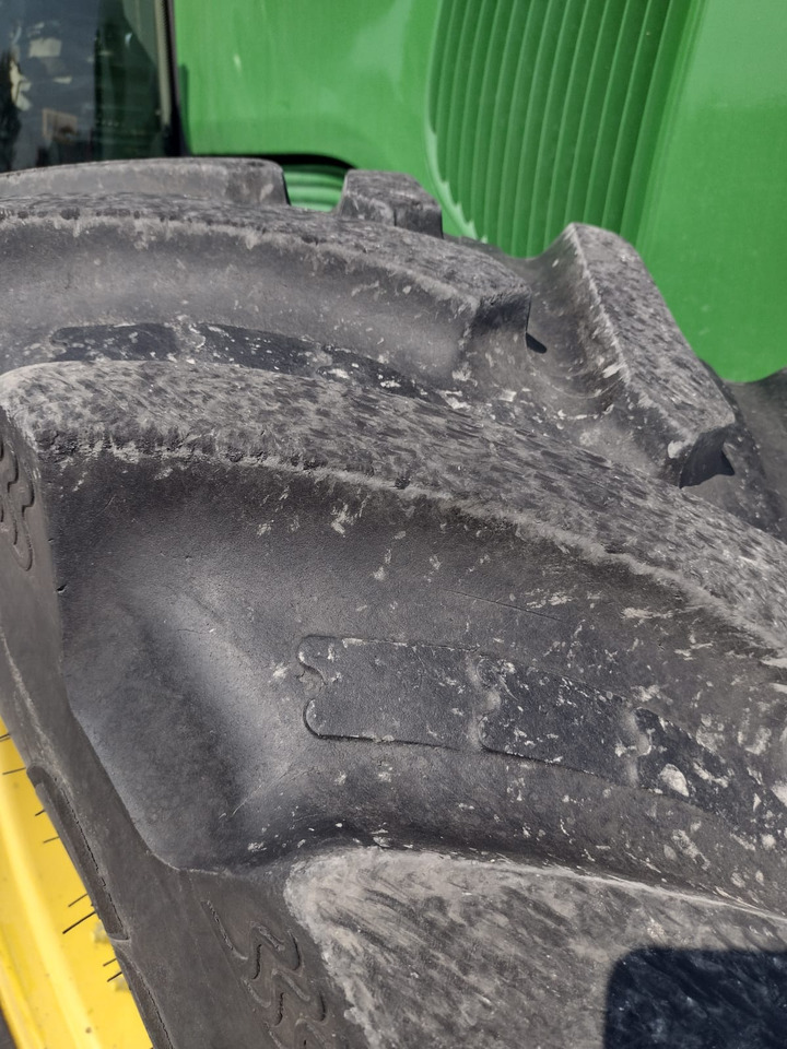 JOHN DEERE 6520 PREMIUM - Traktor: obrázek 4 JOHN DEERE 6520 PREMIUM - Traktor: obrázek 4