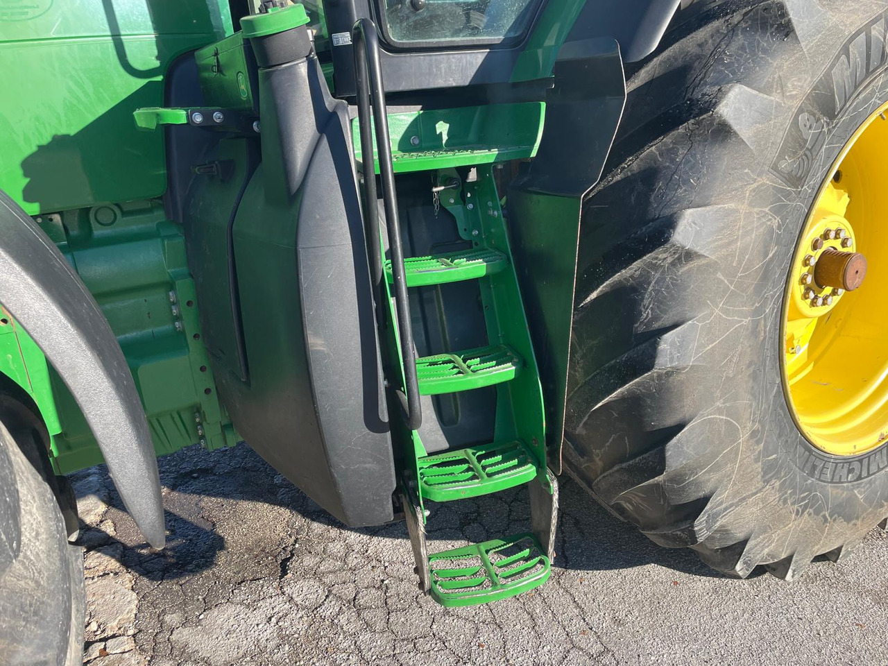 JOHN DEERE 8370 R - Traktor: obrázek 5 JOHN DEERE 8370 R - Traktor: obrázek 5