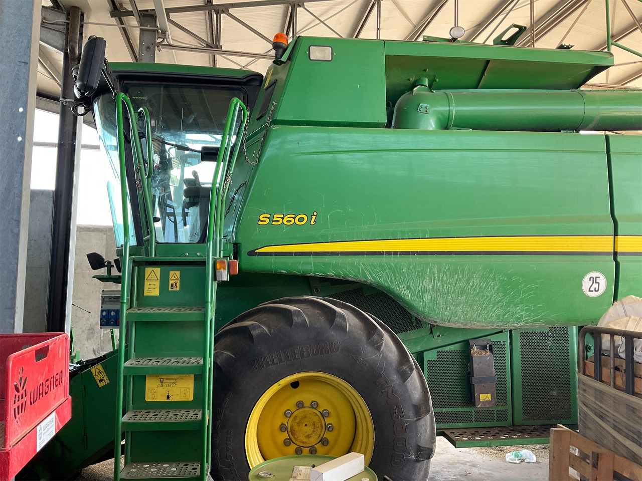 JOHN DEERE MIETITREBBIA S 560 - Sklízecí mlátička: obrázek 3 JOHN DEERE MIETITREBBIA S 560 - Sklízecí mlátička: obrázek 3