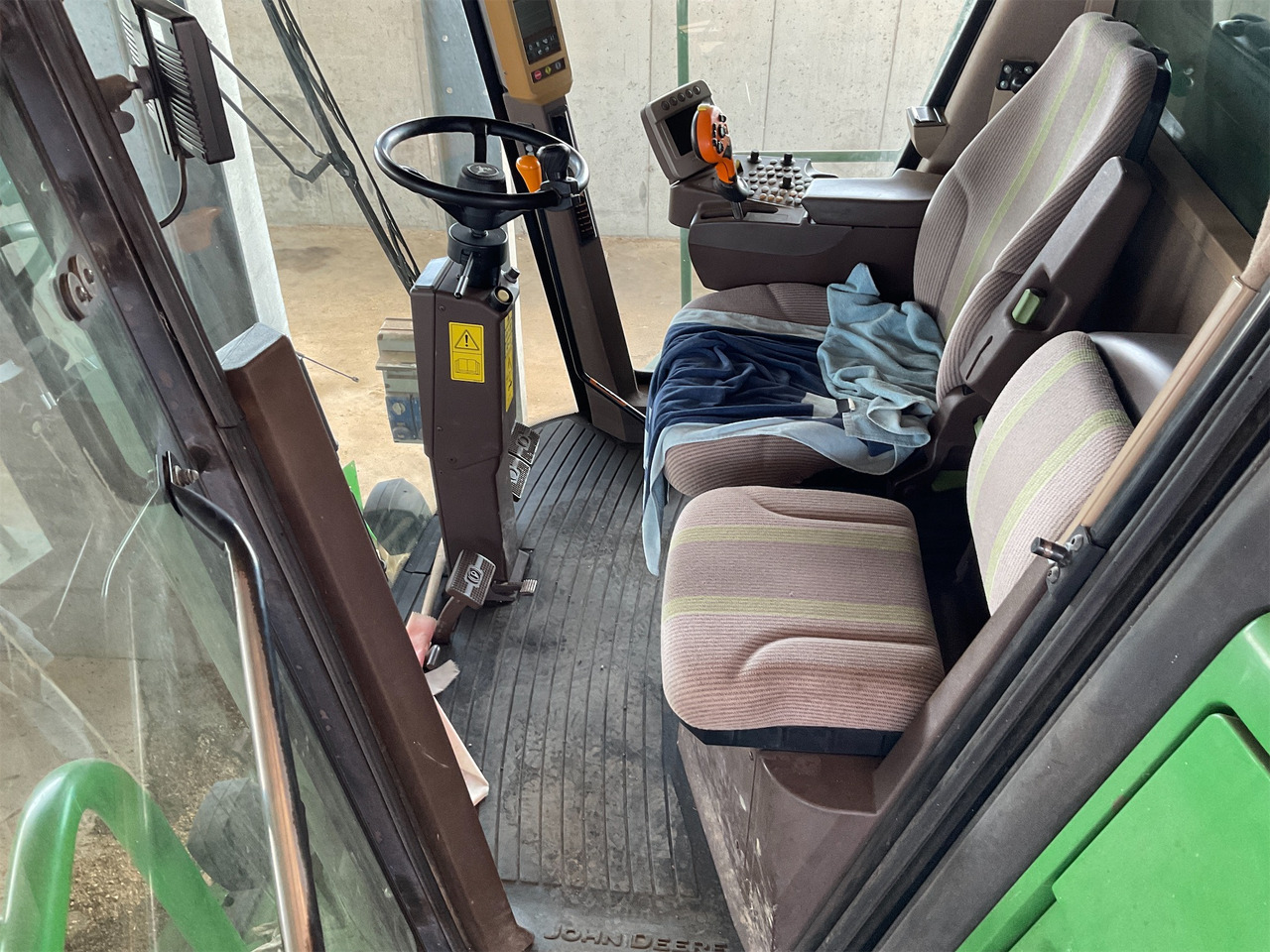 JOHN DEERE MIETITREBBIA S 560 - Sklízecí mlátička: obrázek 4 JOHN DEERE MIETITREBBIA S 560 - Sklízecí mlátička: obrázek 4