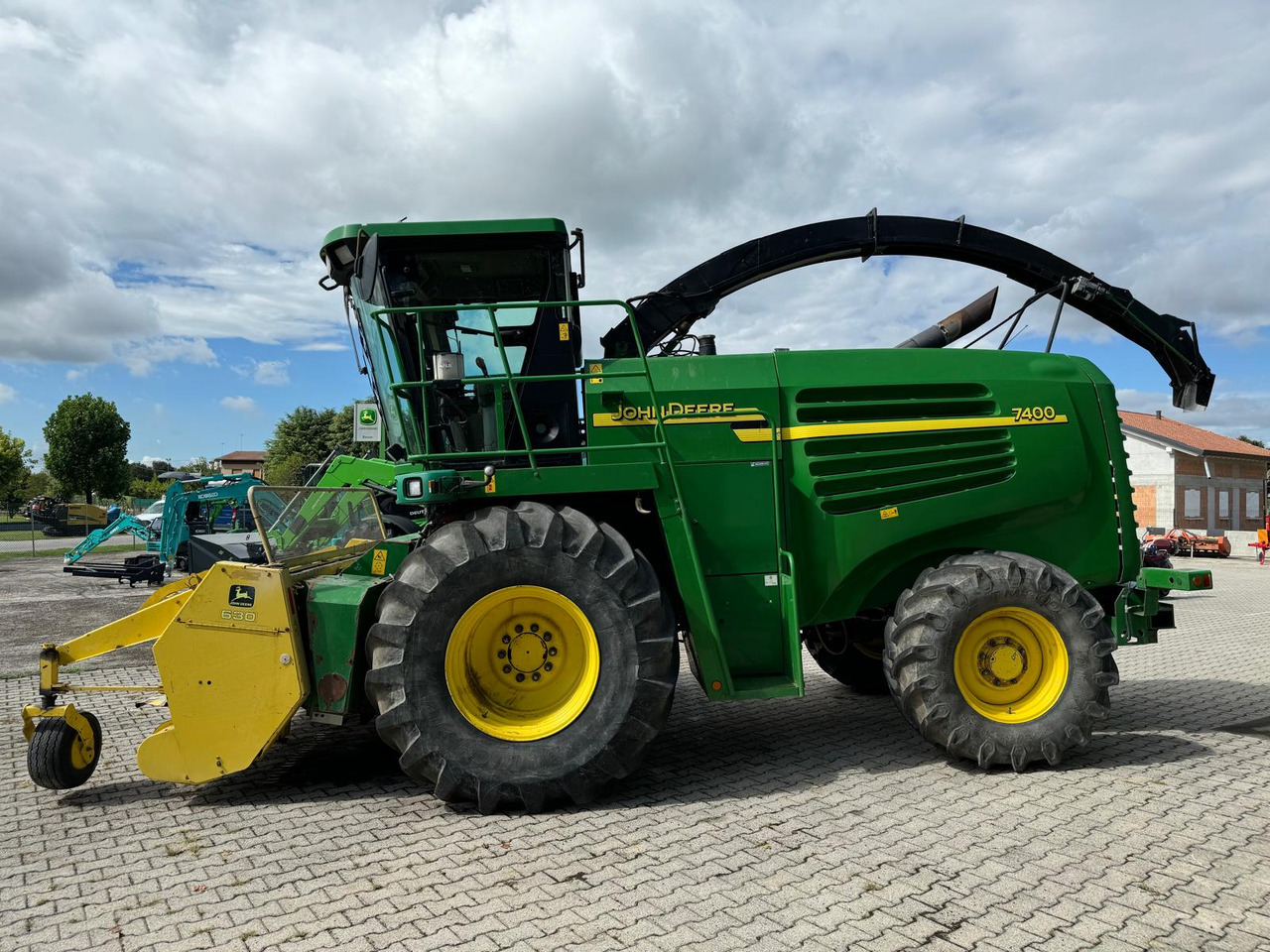 JOHN DEERE TRINCIA 7400 - Sklízecí řezačka: obrázek 4 JOHN DEERE TRINCIA 7400 - Sklízecí řezačka: obrázek 4