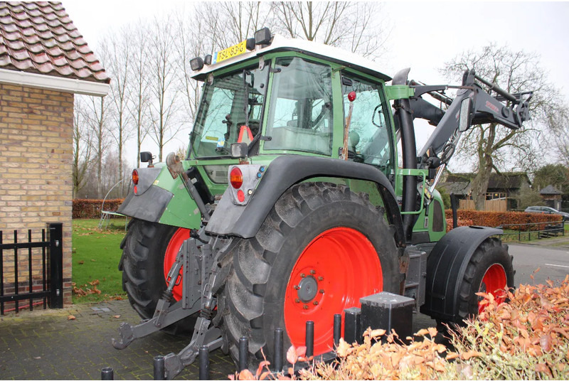 Fendt 410 Vario met Voorlader - Traktor: obrázek 3 Fendt 410 Vario met Voorlader - Traktor: obrázek 3