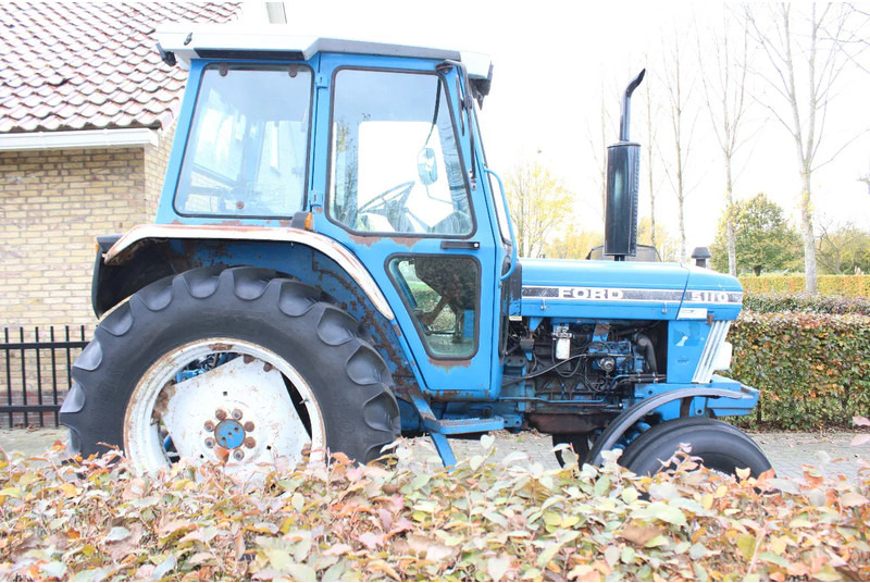 Ford 5110 - Traktor: obrázek 2 Ford 5110 - Traktor: obrázek 2