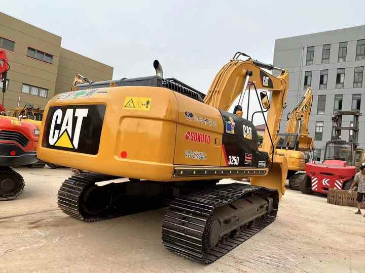 95% New Well Maintained CAT325 Low Working Hours Used Excavator CAT325d Used Excavator for Sale at the Lowest Price - Pásové rýpadlo: obrázek 4 95% New Well Maintained CAT325 Low Working Hours Used Excavator CAT325d Used Excavator for Sale at the Lowest Price - Pásové rýpadlo: obrázek 4