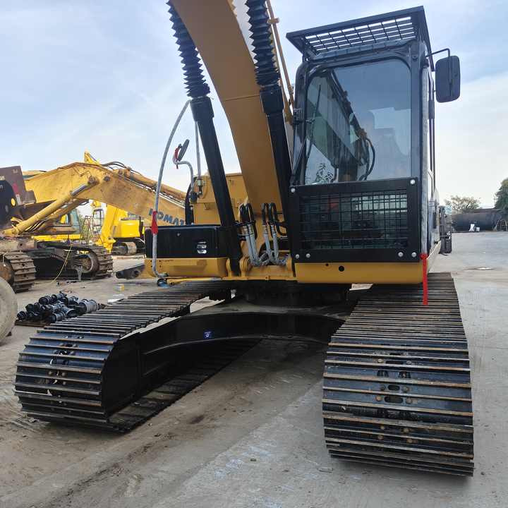 95% New Well Maintained Low Working Hours Used Excavator CAT320D CAT320d Used Excavator for Sale at the Lowest Price - Pásové rýpadlo: obrázek 2 95% New Well Maintained Low Working Hours Used Excavator CAT320D CAT320d Used Excavator for Sale at the Lowest Price - Pásové rýpadlo: obrázek 2