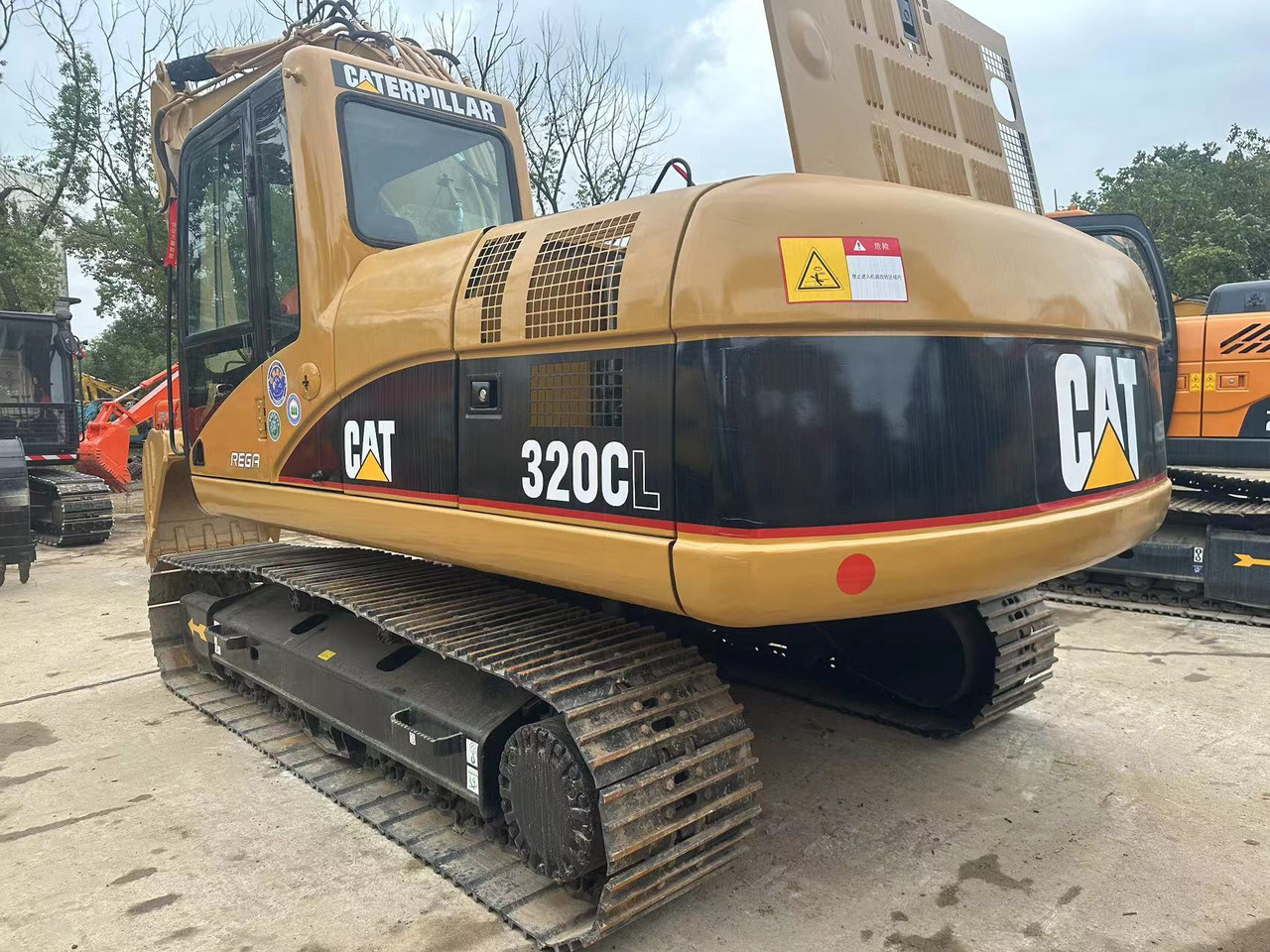 CATERPILLAR 320c - Pásové rýpadlo: obrázek 1 CATERPILLAR 320c - Pásové rýpadlo: obrázek 1
