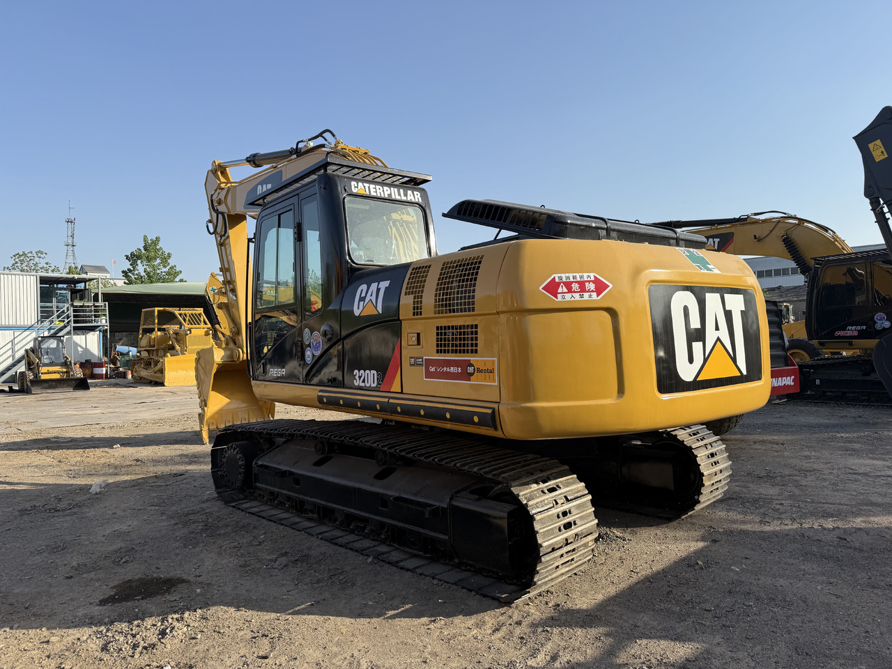 CATERPILLAR used cat 320d - Pásové rýpadlo: obrázek 4 CATERPILLAR used cat 320d - Pásové rýpadlo: obrázek 4
