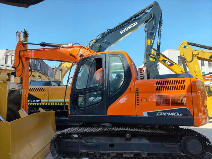 Excellent Condition Korea Brand Dooan Dx140 Excavator in Stock Used Doosan Dx140 225 300 Excavator Low Working Hours on Sale - Pásové rýpadlo: obrázek 5 Excellent Condition Korea Brand Dooan Dx140 Excavator in Stock Used Doosan Dx140 225 300 Excavator Low Working Hours on Sale - Pásové rýpadlo: obrázek 5