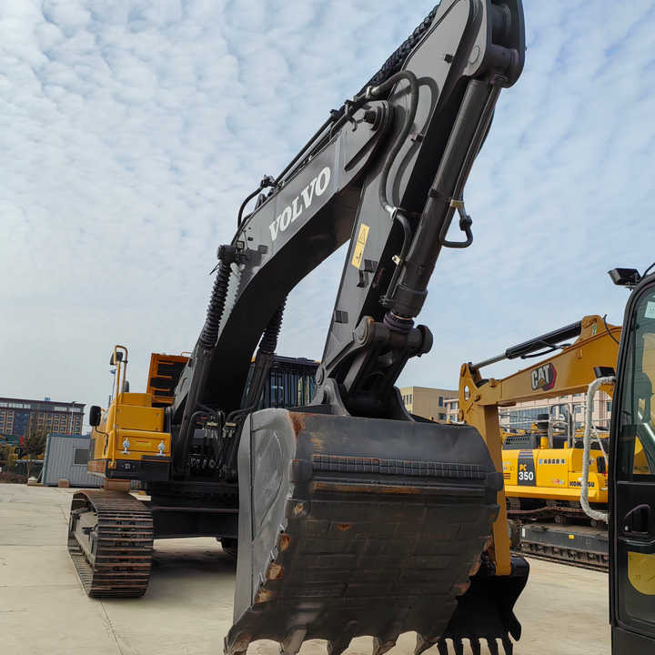 Good Condition VOLVO EC480DL Excavator Low Price Large Hydraulic Crawler Excavator volvo 480dl for Sale - Pásové rýpadlo: obrázek 1 Good Condition VOLVO EC480DL Excavator Low Price Large Hydraulic Crawler Excavator volvo 480dl for Sale - Pásové rýpadlo: obrázek 1