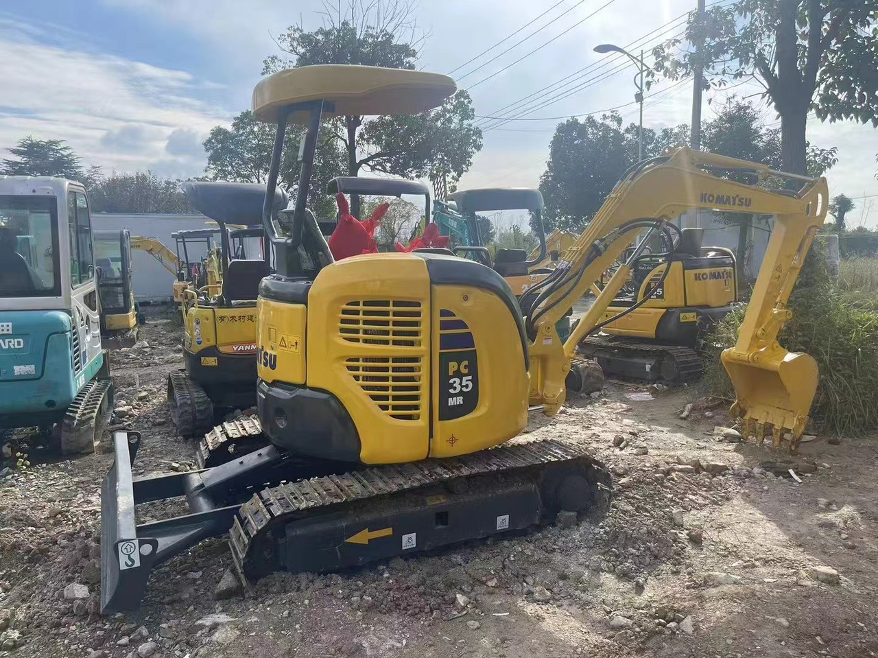 KOMATSU PC35 - Mini rýpadlo: obrázek 1 KOMATSU PC35 - Mini rýpadlo: obrázek 1