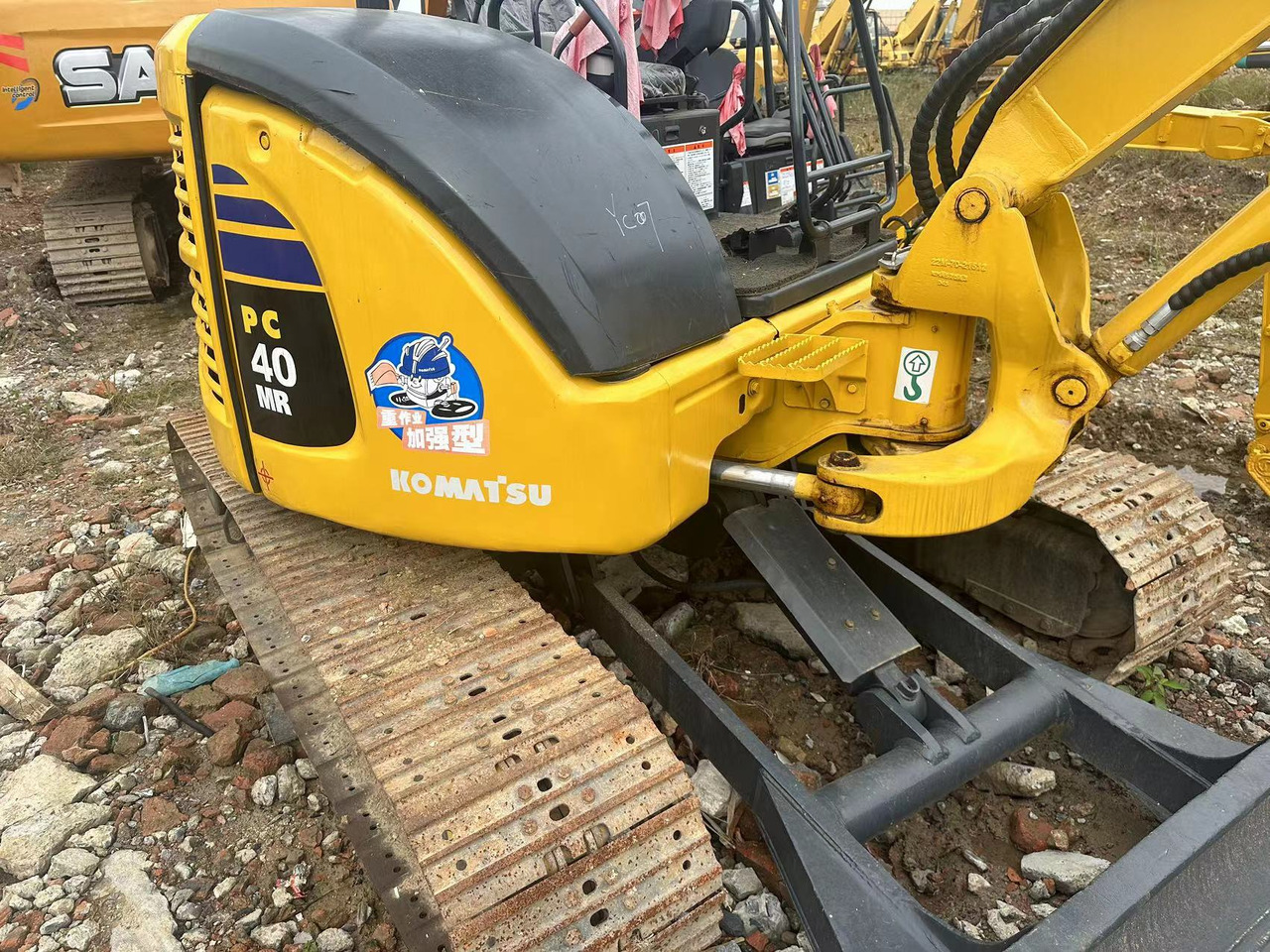 KOMATSU PC40 - Mini rýpadlo: obrázek 2 KOMATSU PC40 - Mini rýpadlo: obrázek 2