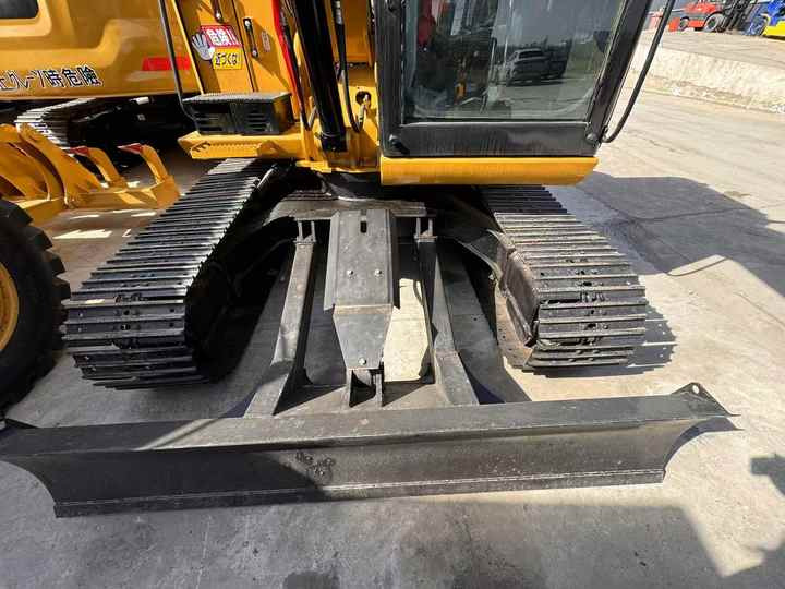 Nearly Brand New Caterpillar Brand Cat 308e2 Mini Excavator for Sale Used 5t 6t 7t 8t Mini Excavator in Stock - Mini rýpadlo: obrázek 5 Nearly Brand New Caterpillar Brand Cat 308e2 Mini Excavator for Sale Used 5t 6t 7t 8t Mini Excavator in Stock - Mini rýpadlo: obrázek 5