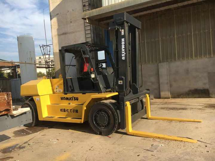 Nice Performance 100% Original komatsu 15tons Forklift on Sale 15 Ton Diesel Forklifts Industrial Price for Sale - Dieselový vysokozdvižný vozík: obrázek 4 Nice Performance 100% Original komatsu 15tons Forklift on Sale 15 Ton Diesel Forklifts Industrial Price for Sale - Dieselový vysokozdvižný vozík: obrázek 4