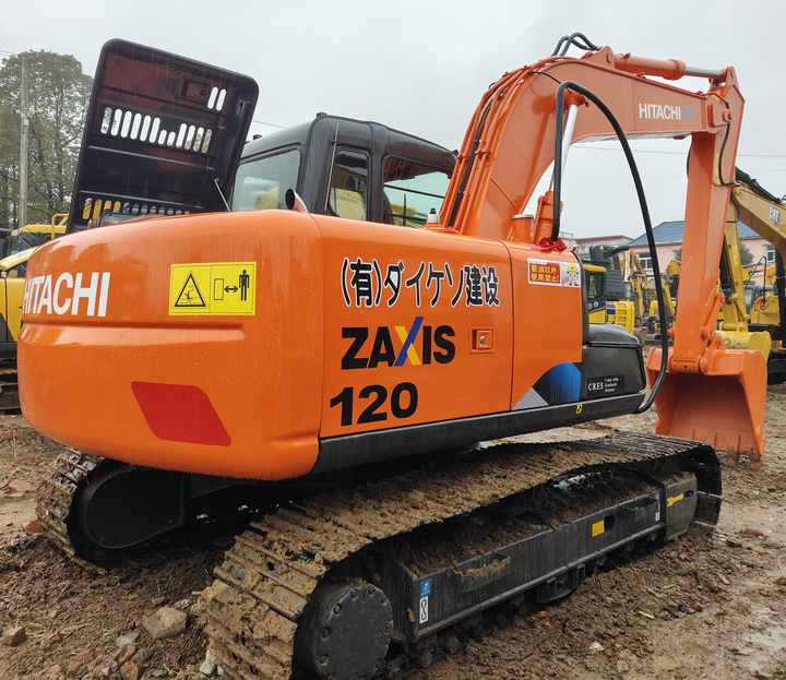 Original Hitachi ZX120 Crawler Excavator Low Hours Perfect for Various Projects Available Used Excavators for Sale - Pásové rýpadlo: obrázek 3 Original Hitachi ZX120 Crawler Excavator Low Hours Perfect for Various Projects Available Used Excavators for Sale - Pásové rýpadlo: obrázek 3