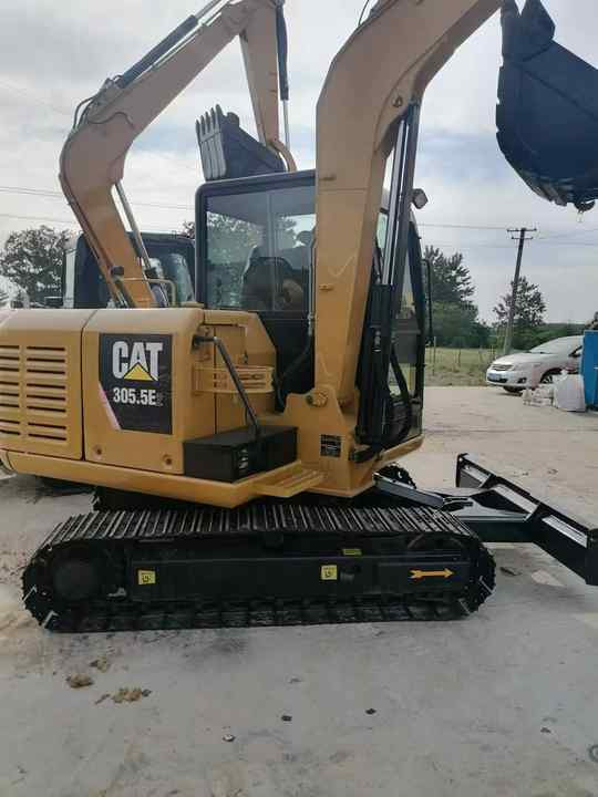 Used CAT 305.5E 5T Second Hand Japan Original MINI Excavator Mining Construction Excavators Hot Sale 306 307 308 Small Mini 6t - Mini rýpadlo: obrázek 3 Used CAT 305.5E 5T Second Hand Japan Original MINI Excavator Mining Construction Excavators Hot Sale 306 307 308 Small Mini 6t - Mini rýpadlo: obrázek 3