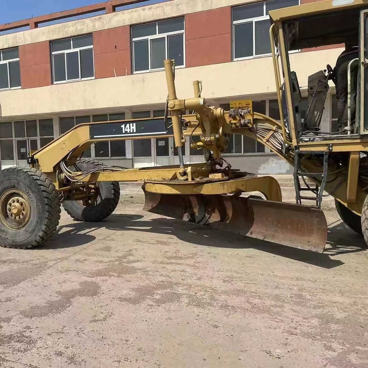 Used Caterpillar 14h Motor Grader Cat14H Very Good Quality Motor Grader Cat 14H Grader Price No Reviews yet - Grejdr: obrázek 3 Used Caterpillar 14h Motor Grader Cat14H Very Good Quality Motor Grader Cat 14H Grader Price No Reviews yet - Grejdr: obrázek 3