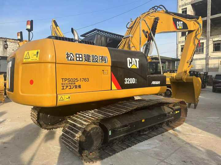 Used Caterpillar 320D Crawler Excavator in High Quality Waiting for Sale - Rýpadlo: obrázek 5 Used Caterpillar 320D Crawler Excavator in High Quality Waiting for Sale - Rýpadlo: obrázek 5