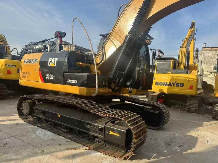 Used Caterpillar 320D Crawler Excavator in High Quality Waiting for Sale - Rýpadlo: obrázek 3 Used Caterpillar 320D Crawler Excavator in High Quality Waiting for Sale - Rýpadlo: obrázek 3