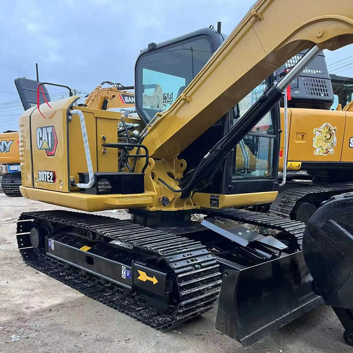 Used Caterpillar CAT 307E2 Crawler Mini Hydraulic Digger Second Hand Cat 307E2 Excavator - Rýpadlo: obrázek 1 Used Caterpillar CAT 307E2 Crawler Mini Hydraulic Digger Second Hand Cat 307E2 Excavator - Rýpadlo: obrázek 1
