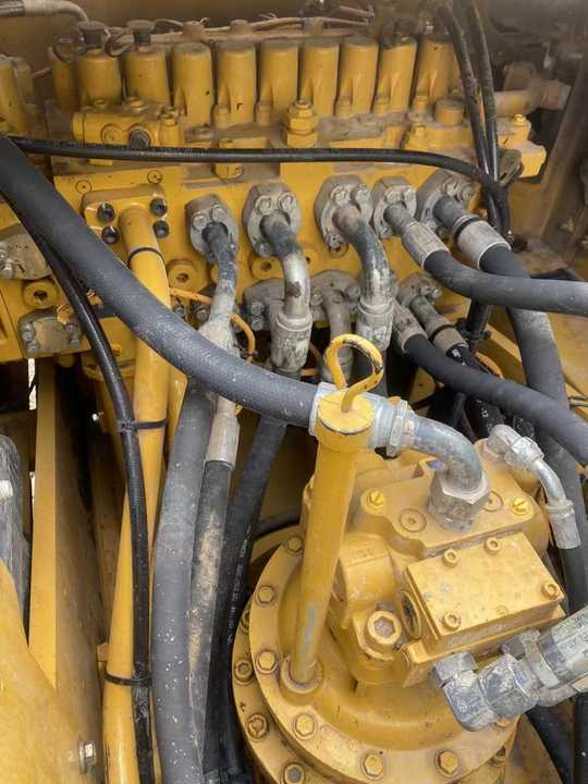 Used Digger CAT 320 Construction Machinery Construction Digger Used CAT 320 Cheap Excavator - Pásové rýpadlo: obrázek 3 Used Digger CAT 320 Construction Machinery Construction Digger Used CAT 320 Cheap Excavator - Pásové rýpadlo: obrázek 3