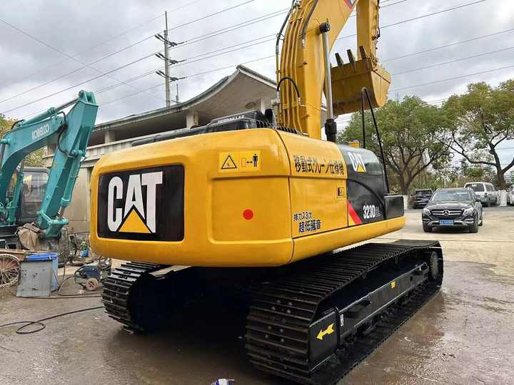 Used Digger CAT 323D2L Construction Machinery Construction Digger Used CAT 323D2L Cheap Excavator - Pásové rýpadlo: obrázek 2 Used Digger CAT 323D2L Construction Machinery Construction Digger Used CAT 323D2L Cheap Excavator - Pásové rýpadlo: obrázek 2