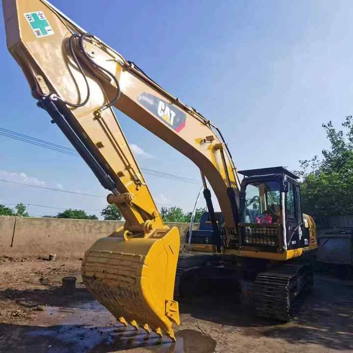 Used Digger CAT 323DL Construction Machinery Construction Digger Used CAT 323DL Cheap Excavator - Pásové rýpadlo: obrázek 5 Used Digger CAT 323DL Construction Machinery Construction Digger Used CAT 323DL Cheap Excavator - Pásové rýpadlo: obrázek 5