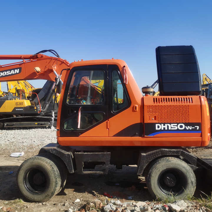 Used Digger Doosan Dh150w-7 Construction Machinery Construction Digger Used Doosan Dh150w-7 Cheap Excavator - Pásové rýpadlo: obrázek 1 Used Digger Doosan Dh150w-7 Construction Machinery Construction Digger Used Doosan Dh150w-7 Cheap Excavator - Pásové rýpadlo: obrázek 1