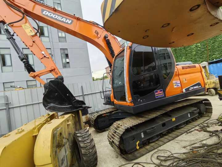 Used Doosan Hydraulic Excavator DX140 Low Price Korea Doosan DX140-9 Used Excavator for Sale - Rýpadlo: obrázek 3 Used Doosan Hydraulic Excavator DX140 Low Price Korea Doosan DX140-9 Used Excavator for Sale - Rýpadlo: obrázek 3
