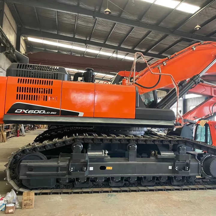 Used Excavator Doosan DX600 Excavators Mini Equipment Earth Moving Machinery Doosan Digger Excavator for Sale - Rýpadlo: obrázek 1 Used Excavator Doosan DX600 Excavators Mini Equipment Earth Moving Machinery Doosan Digger Excavator for Sale - Rýpadlo: obrázek 1