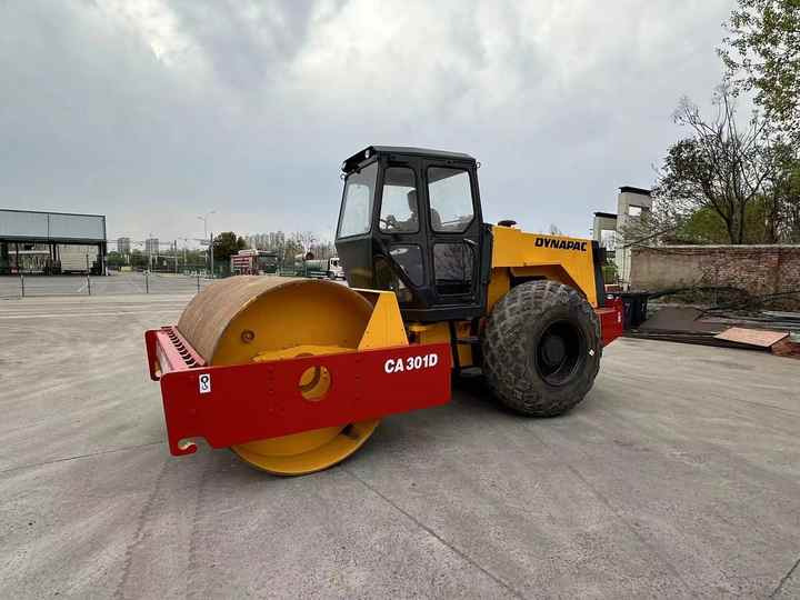 Used Heavy Construction Equipment Dynapac Ca301d Second Hand Road Rollers Used Machine Hot Sale - Kompaktor: obrázek 2 Used Heavy Construction Equipment Dynapac Ca301d Second Hand Road Rollers Used Machine Hot Sale - Kompaktor: obrázek 2