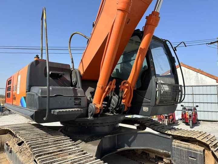 Used Hitachi Zx 350 Excavator with Loe Shipping and Certificate Global Shipping - Pásové rýpadlo: obrázek 3 Used Hitachi Zx 350 Excavator with Loe Shipping and Certificate Global Shipping - Pásové rýpadlo: obrázek 3