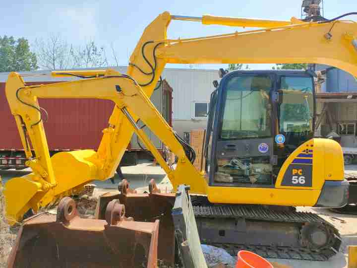 Used Komatsu PC56 Mini Excavator-Affordable,Durable,Reliable,Compact,and Efficient Construction Machinery - Rýpadlo: obrázek 4 Used Komatsu PC56 Mini Excavator-Affordable,Durable,Reliable,Compact,and Efficient Construction Machinery - Rýpadlo: obrázek 4
