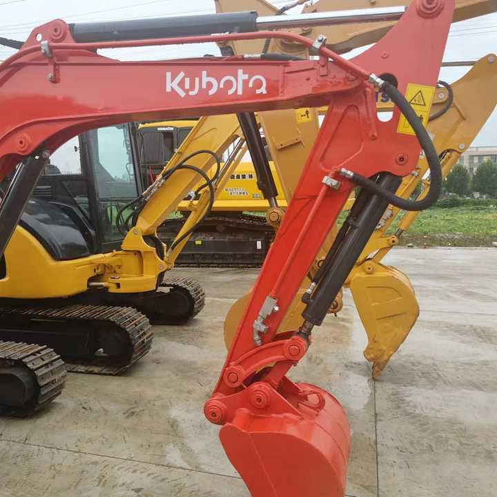 Used Kubota U35 Excavator for Sale | 2018-2023 Models | Low Hours , Full Service Records - Pásové rýpadlo: obrázek 4 Used Kubota U35 Excavator for Sale | 2018-2023 Models | Low Hours , Full Service Records - Pásové rýpadlo: obrázek 4