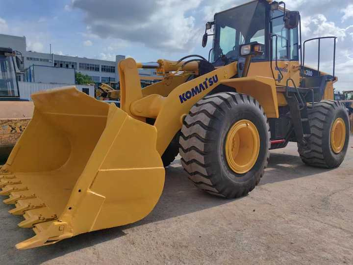 Used komatsu Wa380-6 Wheel Loader for Sale Japan Brand komatsu Wa380 -3 0380-65 470-3 Loader - Kolový nakladač: obrázek 2 Used komatsu Wa380-6 Wheel Loader for Sale Japan Brand komatsu Wa380 -3 0380-65 470-3 Loader - Kolový nakladač: obrázek 2