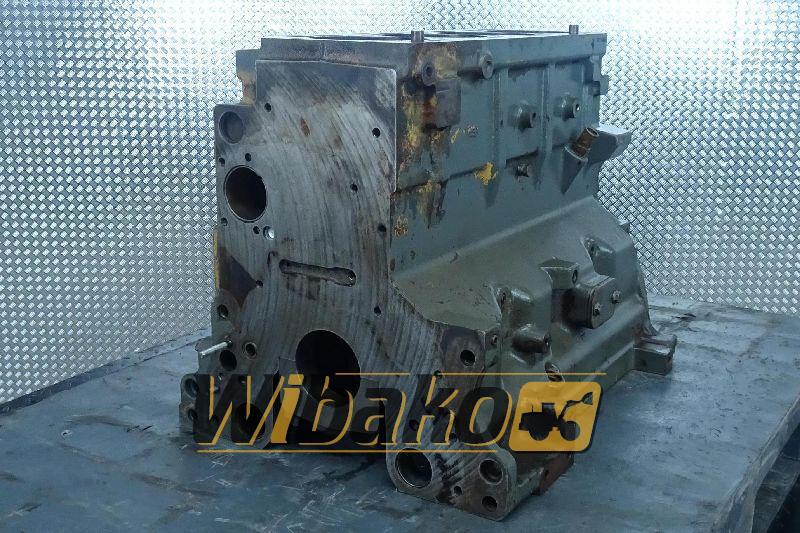 Block Engine / Motor Liebherr D504 9738000/R115081J - Blok válců pro Stavební technika: obrázek 1 Block Engine / Motor Liebherr D504 9738000/R115081J - Blok válců pro Stavební technika: obrázek 1