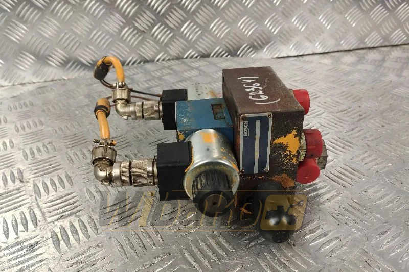Bosch 0813100148 - Hydraulický ventil pro Stavební technika: obrázek 1 Bosch 0813100148 - Hydraulický ventil pro Stavební technika: obrázek 1