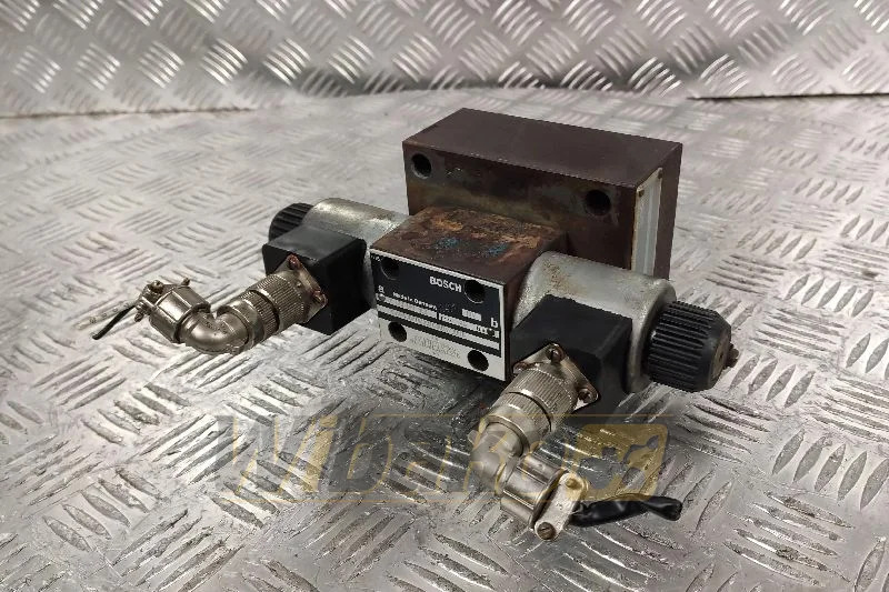 Bosch 184 0813100148 - Hydraulický ventil pro Stavební technika: obrázek 1 Bosch 184 0813100148 - Hydraulický ventil pro Stavební technika: obrázek 1