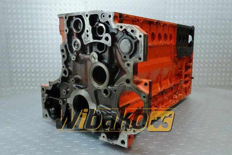 Crankcase for engine Deutz BF6M1013 04253527 - Karter pro Stavební technika: obrázek 1 Crankcase for engine Deutz BF6M1013 04253527 - Karter pro Stavební technika: obrázek 1