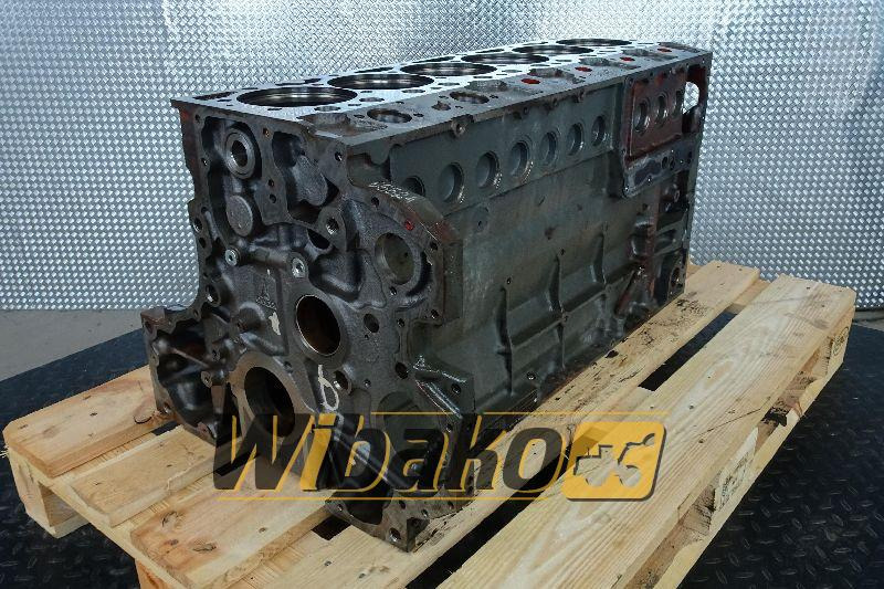 Crankcase for engine Deutz TCD2013 L06 2V 04294187 - Karter pro Stavební technika: obrázek 1 Crankcase for engine Deutz TCD2013 L06 2V 04294187 - Karter pro Stavební technika: obrázek 1